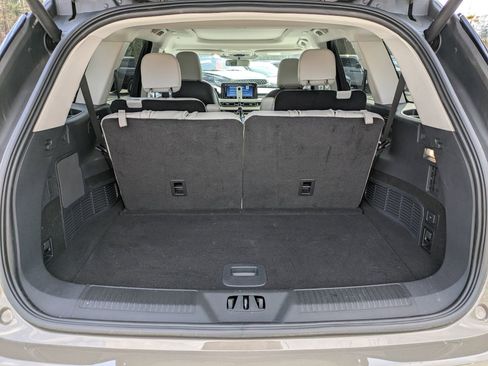 Certified 2025 Lincoln Aviator Reserve image 12