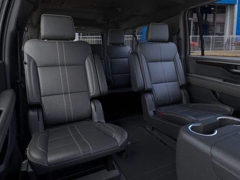 New 2026 Chevrolet Suburban High Country image 50