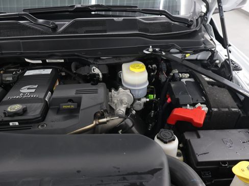 Used 2023 RAM 2500 Limited AWD/4WD image 22