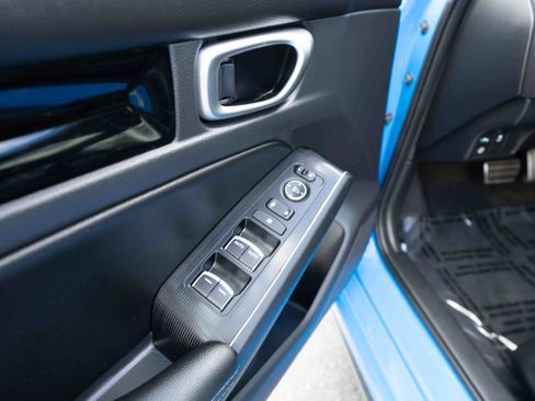 Used 2022 Honda Civic Sport Touring image 7