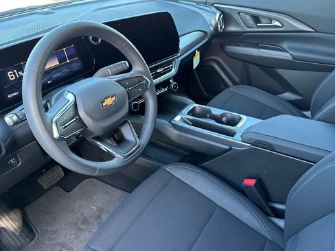 New 2026 Chevrolet Equinox EV LT w/ LPO, Blackout Package image 10