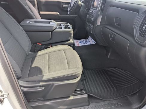 Used 2022 Chevrolet Silverado 1500 Custom RWD image 32