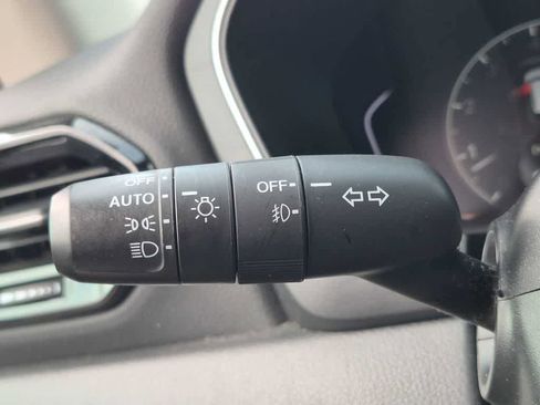 Certified 2025 Honda Pilot EX-L image 30
