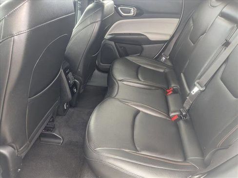 Used 2024 Jeep Compass Limited image 17