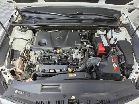 Used 2020 Toyota Camry XSE FWD image 34