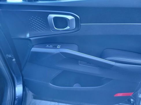 Used 2022 Kia Sorento S image 25