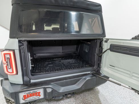 Used 2023 Ford Bronco Wildtrak image 35