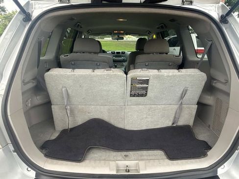 Used 2011 Toyota Highlander 2WD image 13