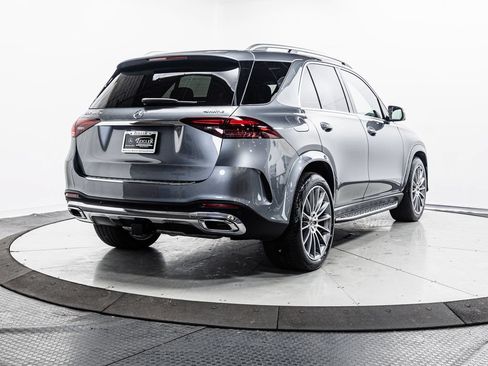 Used 2025 Mercedes-Benz GLE 450e 4MATIC w/ AMG Line Exterior image 35