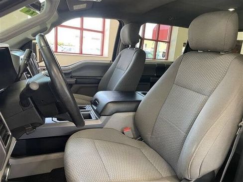 Used 2019 Ford F150 XLT w/ Equipment Group 302A Luxury AWD/4WD image 21