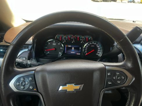 Used 2015 Chevrolet Suburban LTZ AWD/4WD image 17