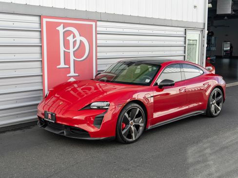 Used 2023 Porsche Taycan GTS image 42