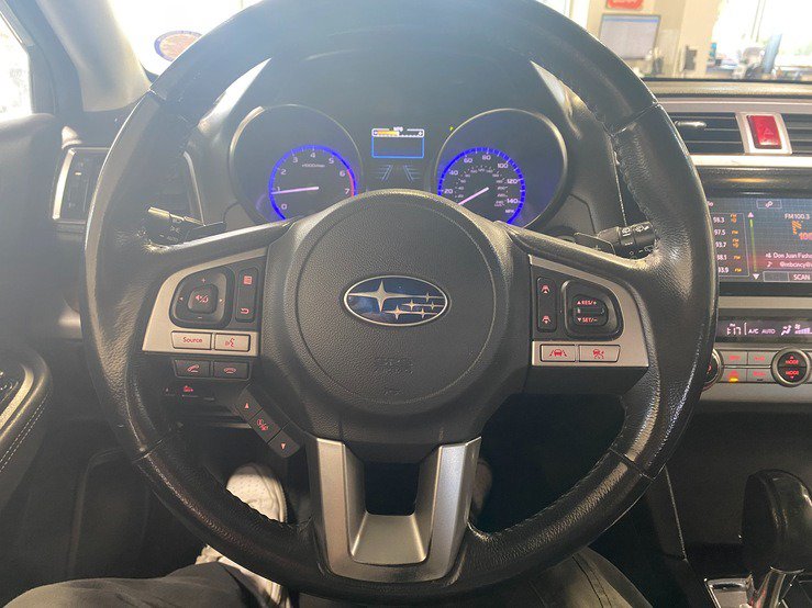 Used 2017 Subaru Outback 2.5i Limited AWD/4WD image 20