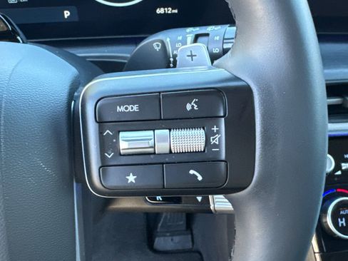 Used 2024 Hyundai Santa Fe Limited image 27