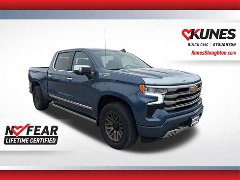 Used 2024 Chevrolet Silverado 1500 High Country AWD/4WD image 4