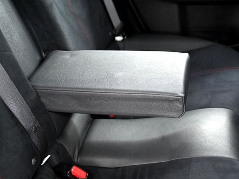 Used 2011 Subaru Impreza WRX STI image 37