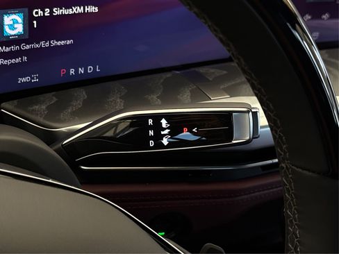 New 2026 Cadillac Escalade Luxury w/ LPO, Radiant Package AWD/4WD image 31