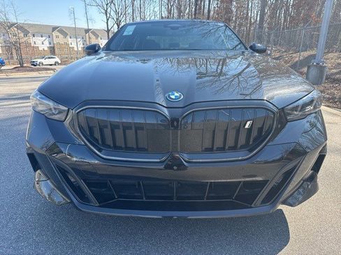 Certified 2025 BMW i5 eDrive40i w/ M Sport Package image 9