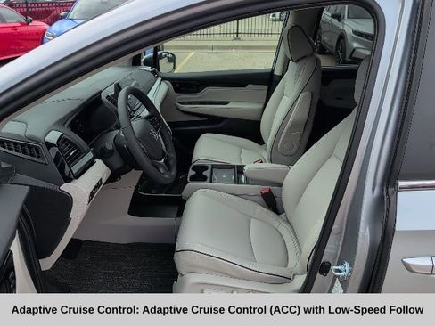 New 2026 Honda Odyssey Touring image 12