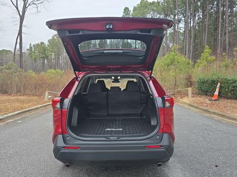 Used 2023 Toyota RAV4 LE image 12