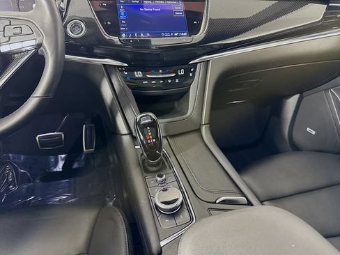 Used 2023 Cadillac XT6 Sport AWD/4WD image 25
