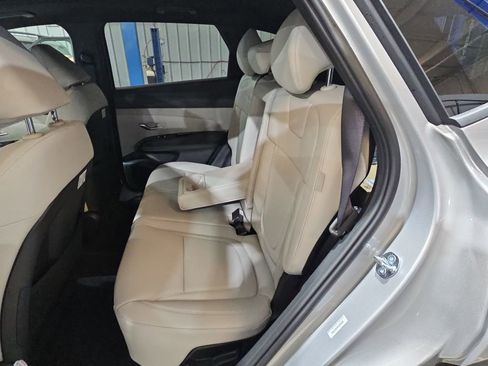 New 2026 Hyundai Tucson Limited image 15