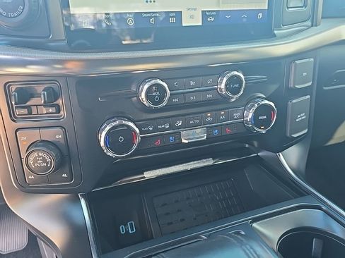 Used 2023 Ford F150 Raptor AWD/4WD image 24