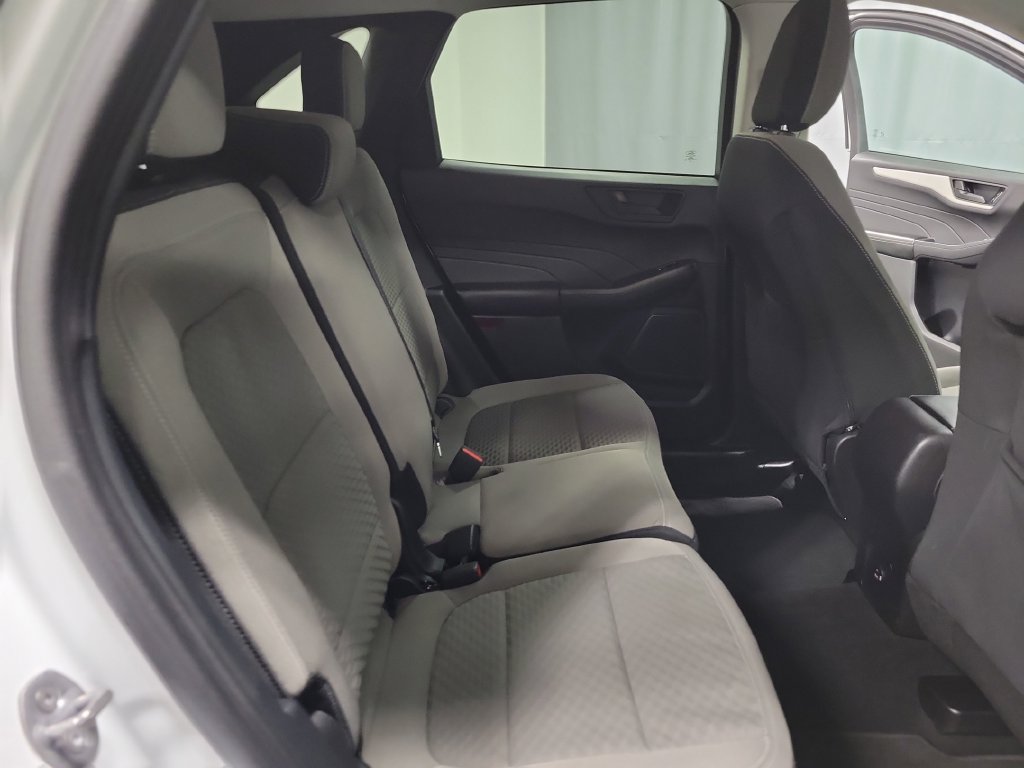 Used 2022 Ford Escape SE AWD/4WD image 30
