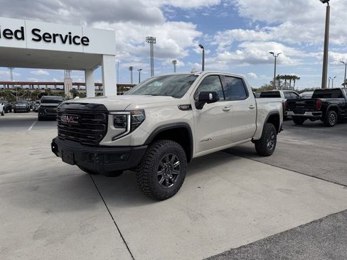 New 2026 GMC Sierra 1500 AT4X AWD/4WD image 8