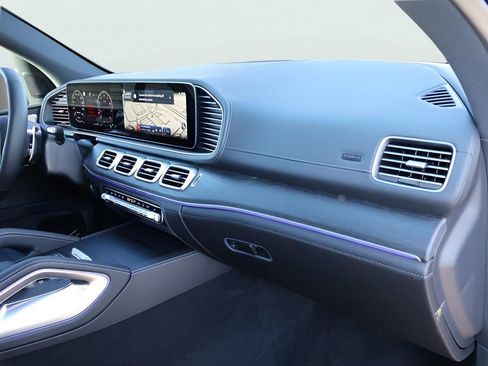 New 2026 Mercedes-Benz GLE 53 AMG 4MATIC image 12