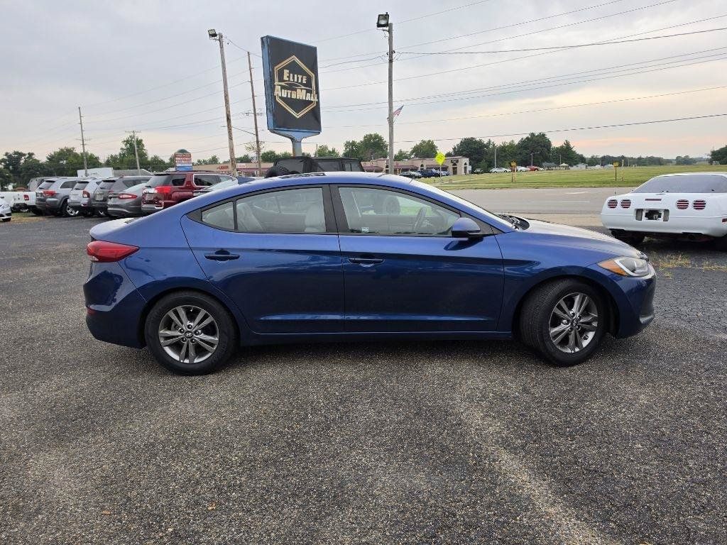 Used 2018 Hyundai Elantra SEL FWD image 3