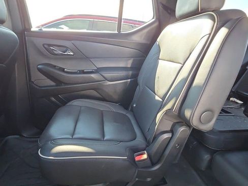 Used 2023 Chevrolet Traverse Premier w/ Redline Edition image 12