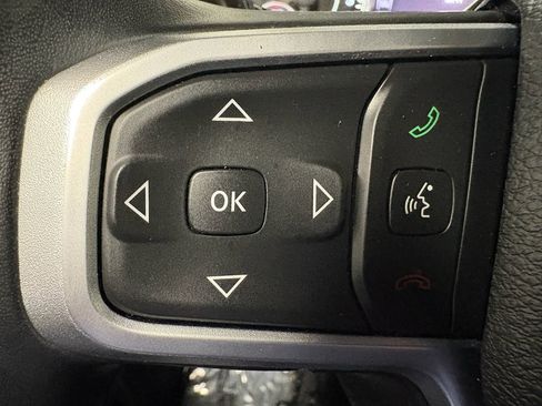 Used 2022 RAM 1500 Big Horn AWD/4WD image 17