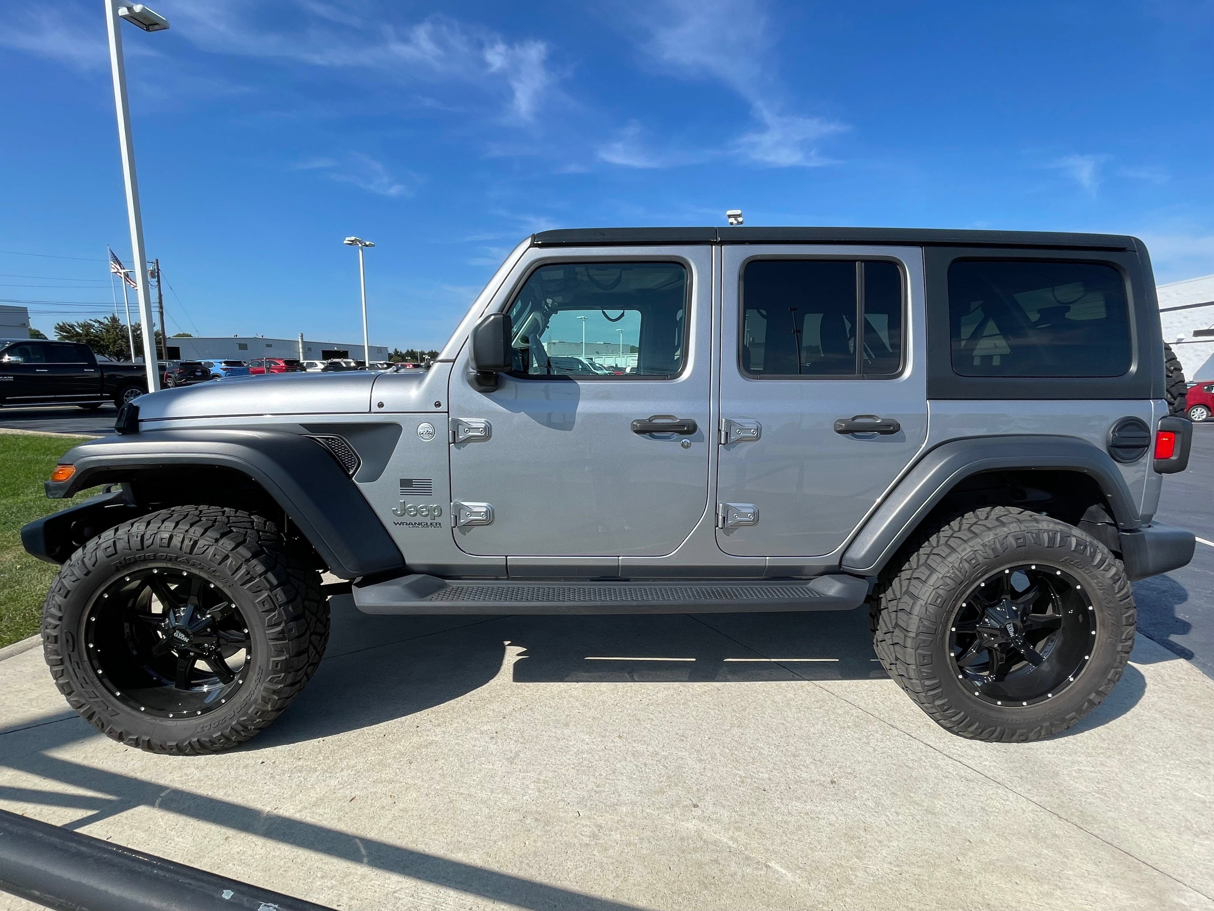 Used 2020 Jeep Wrangler Unlimited Sport AWD/4WD image 4