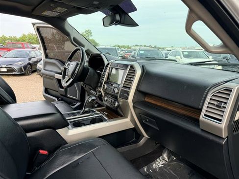 Used 2016 Ford F150 Lariat w/ Equipment Group 502A Luxury AWD/4WD image 10
