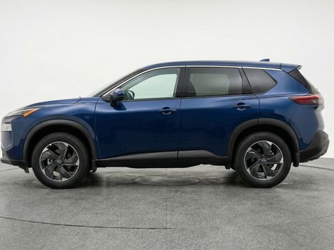 Used 2025 Nissan Rogue SV FWD image 5