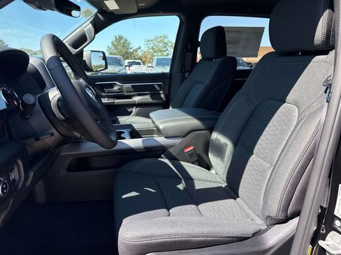 New 2025 RAM 1500 Big Horn AWD/4WD image 16