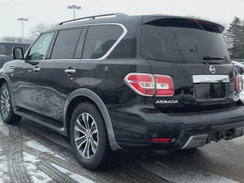 Used 2020 Nissan Armada SL w/ Premium Package image 4