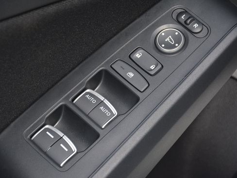 Used 2023 Honda Civic Sport image 8