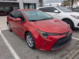 Certified 2021 Toyota Corolla LE video 1