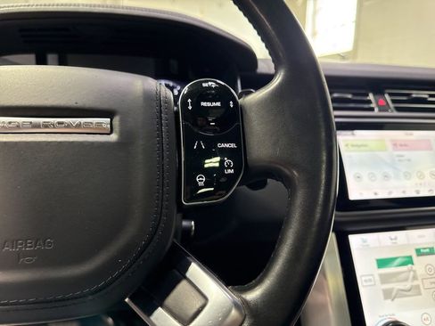 Used 2019 Land Rover Range Rover HSE image 12