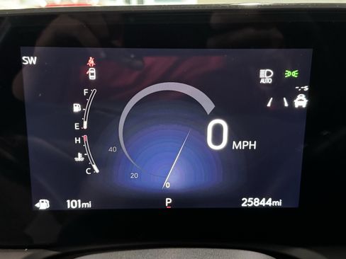 Used 2024 Buick Encore GX Preferred w/ Comfort Package image 21