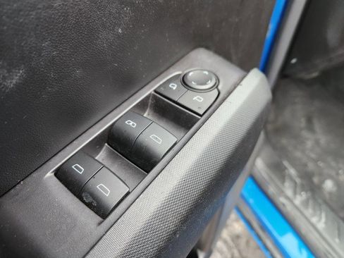 Used 2023 Chevrolet Colorado LT w/ LT Convenience Package II image 30