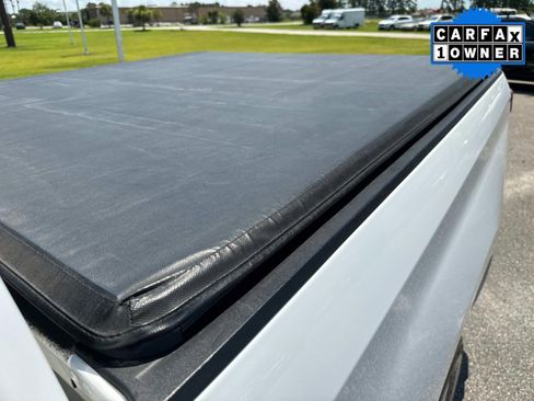 Used 2021 Chevrolet Silverado 1500 LT w/ Z71 Off-Road Package image 13