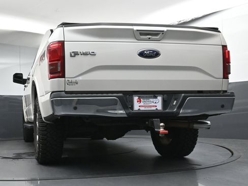 Used 2016 Ford F150 Lariat w/ Equipment Group 502A Luxury image 29