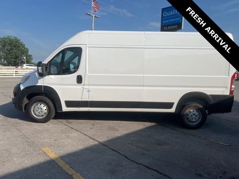 Used 2023 RAM ProMaster 2500 FWD image 7