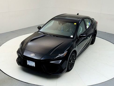 New 2026 Toyota Camry SE AWD/4WD image 10