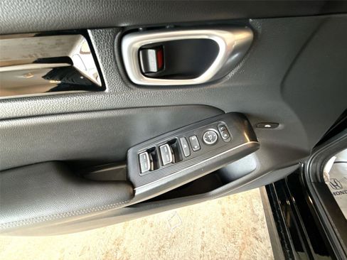 Used 2024 Honda Civic Touring image 15