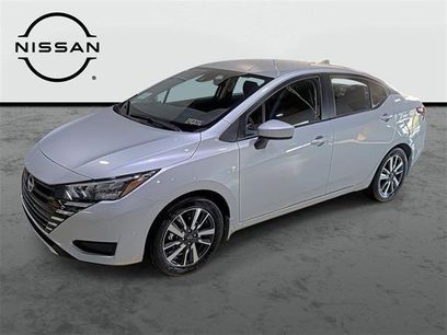 Used 2025 Nissan Versa SV w/ Trunk Package