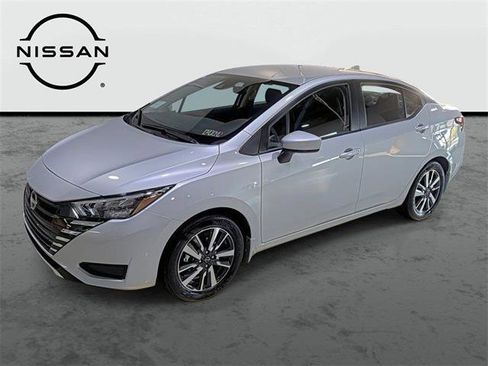 Used 2025 Nissan Versa SV w/ Trunk Package FWD image 1